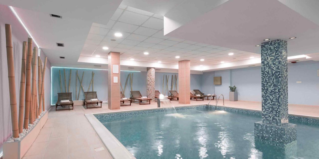 https://www.ilariaemaura.it/wp-content/uploads/2018/10/spa-pool-2-1280x640.jpg