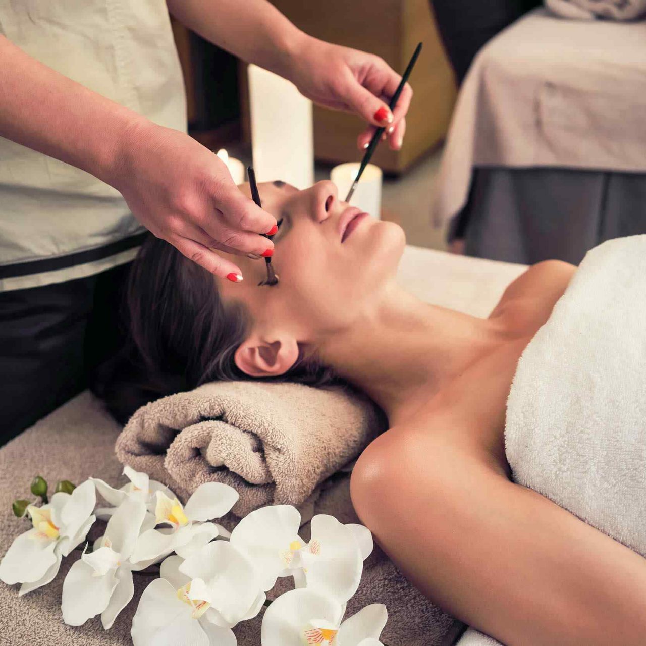 https://www.ilariaemaura.it/wp-content/uploads/2018/10/spa-treatment-11-1280x1280.jpg