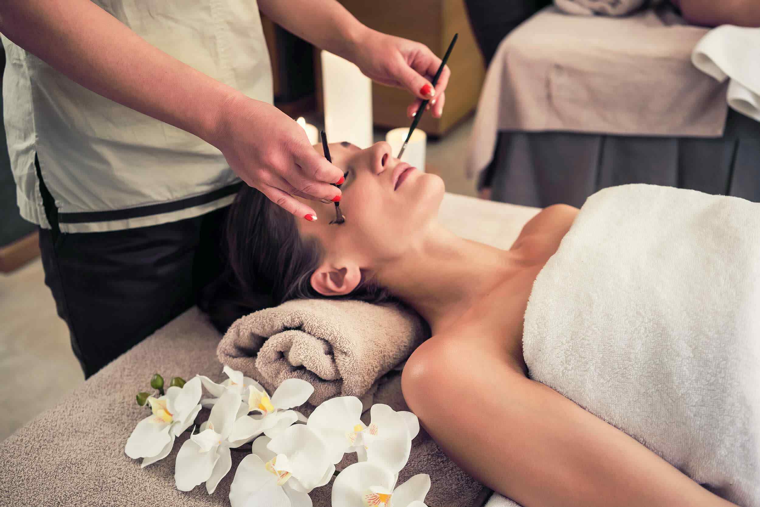 https://www.ilariaemaura.it/wp-content/uploads/2018/10/spa-treatment-11.jpg